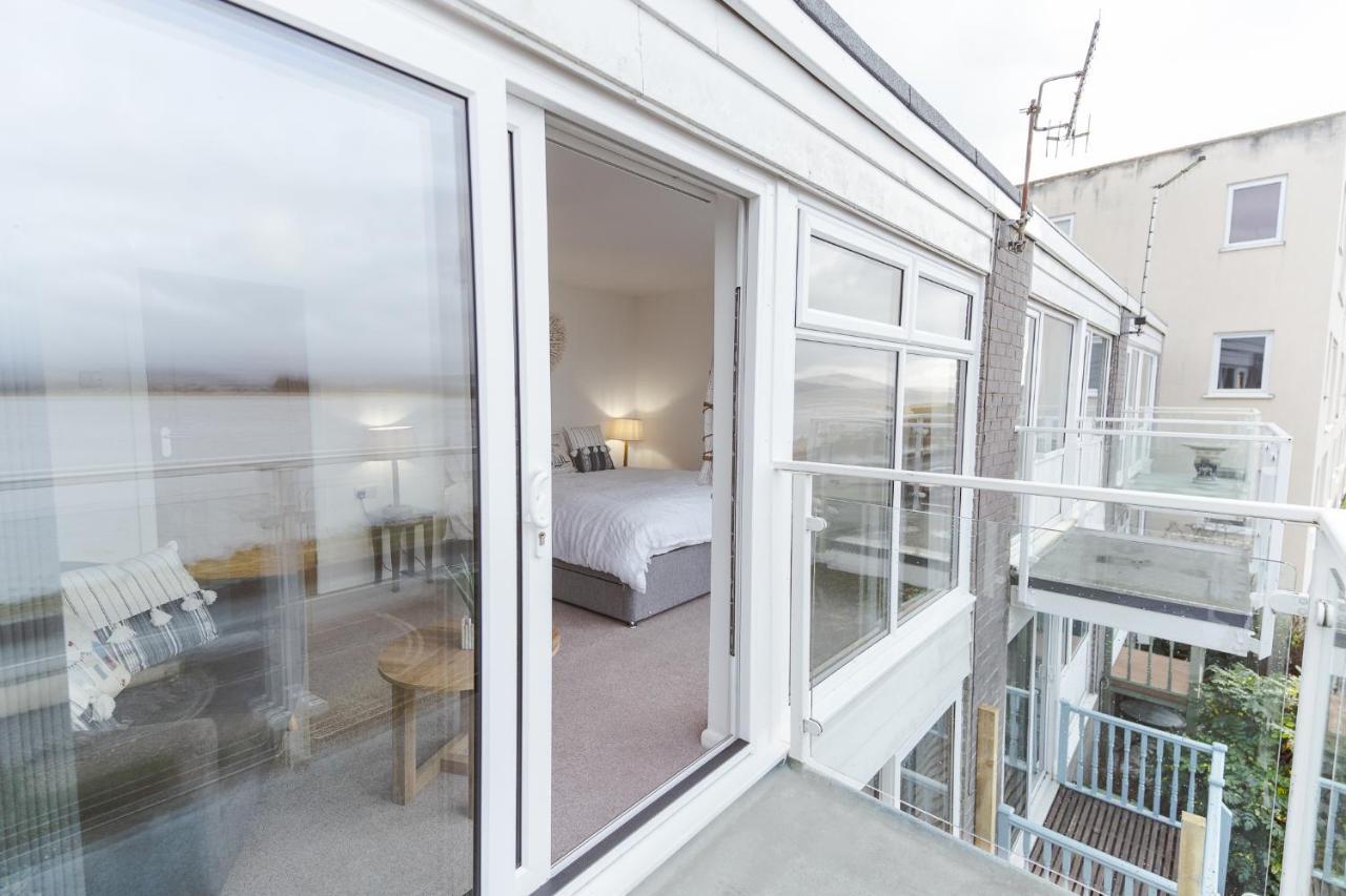 Watersedge Retreat, Views, Sunsets, Dogs Welcome Sandside  Buitenkant foto