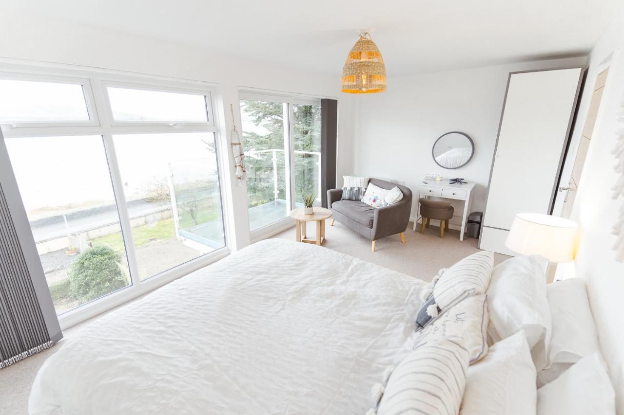 Watersedge Retreat, Views, Sunsets, Dogs Welcome Sandside  Buitenkant foto